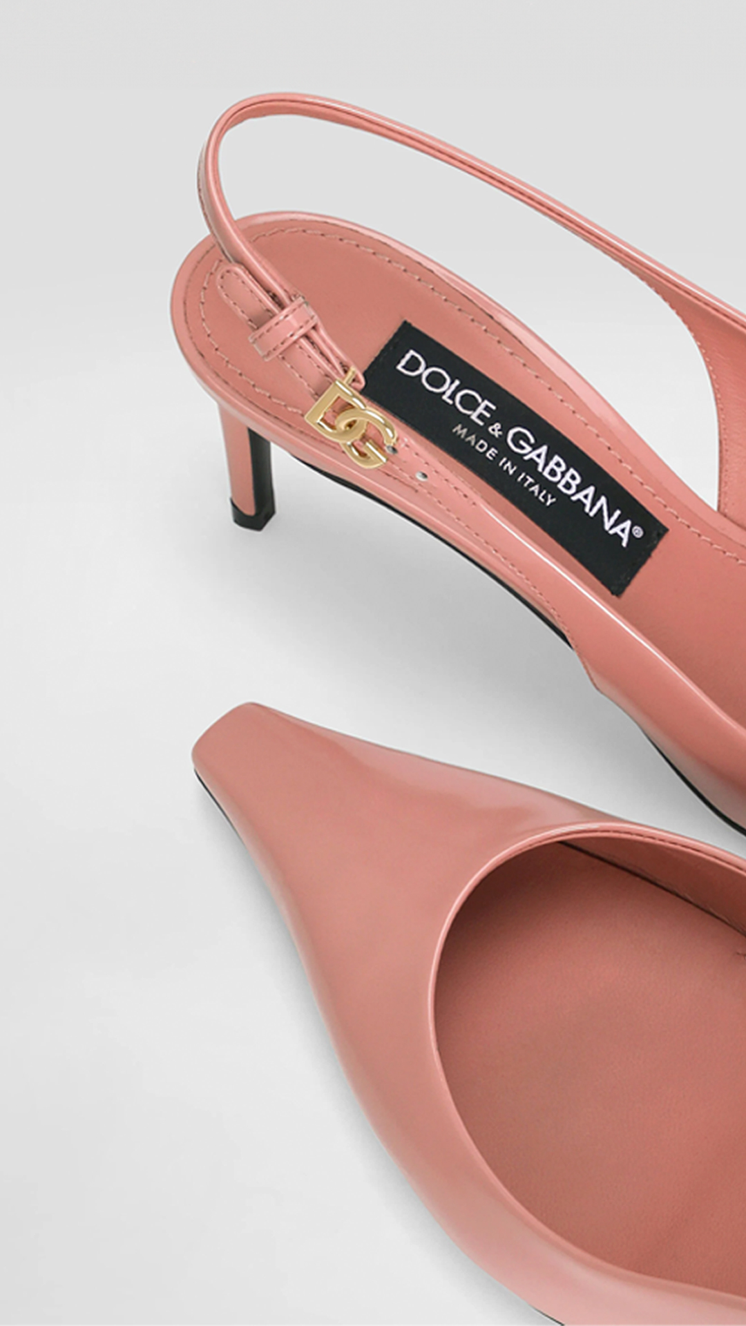 Caring of Dolce&Gabbana leather creations