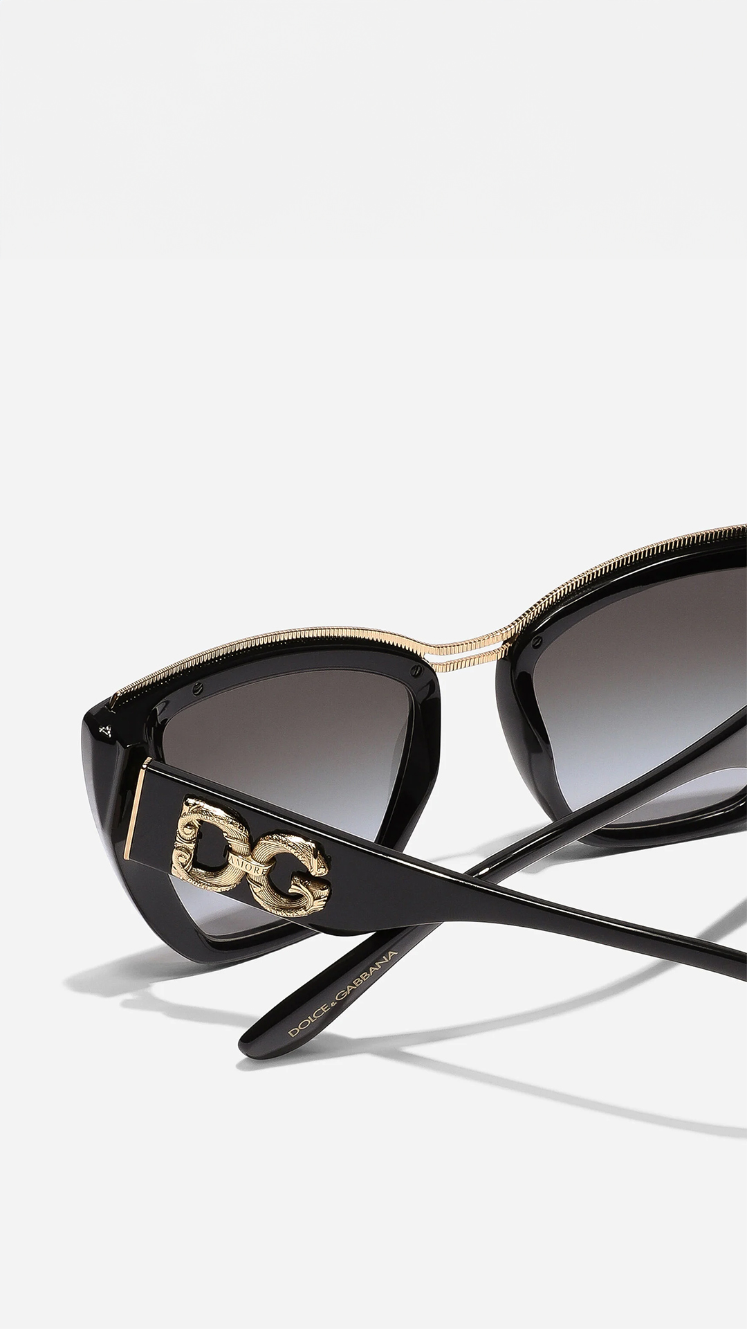 Dolce&Gabbana Eyewear: care instructions display picture 3